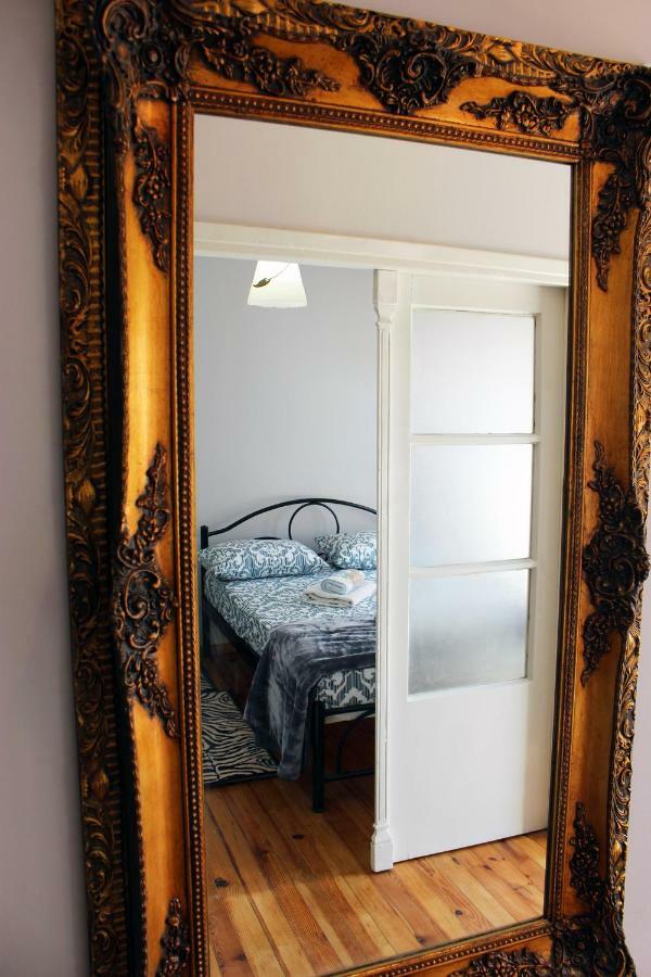 Meteora Mansion - Traditional Apt 3Bd - Rocks View Kalampáka Ngoại thất bức ảnh